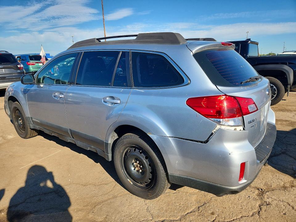 2014 Subaru Outback მანქანა იყიდება აუქციონზე, vin: 4S4BRCAC8E3320712, აუქციონის ნომერი: 58561456