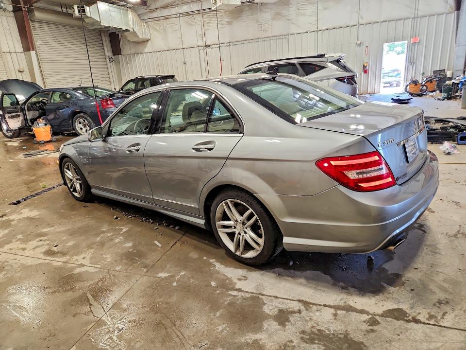 Aukcja sprzedaży 2012 Mercedes-benz C, vin: WDDGF8BB3CA706622, numer aukcji: 55597736