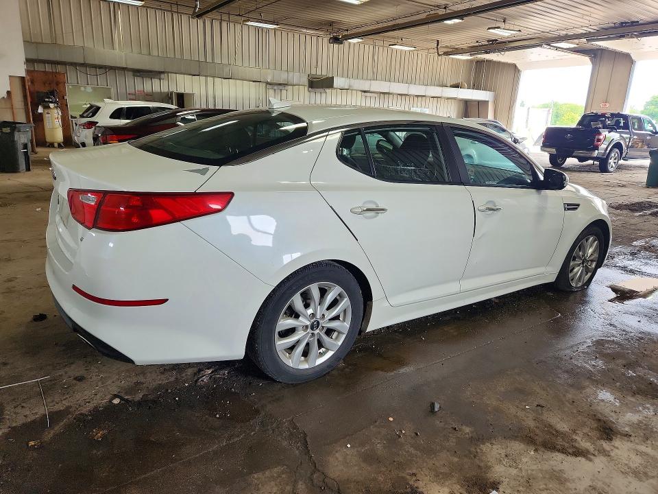2015 Kia Optima მანქანა იყიდება აუქციონზე, vin: KNAGM4A70F5617123, აუქციონის ნომერი: 58622416