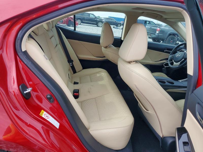 58400156 :رقم المزاد ، JTHBF1D26F5075370 vin ، 2015 Lexus Is مزاد بيع
