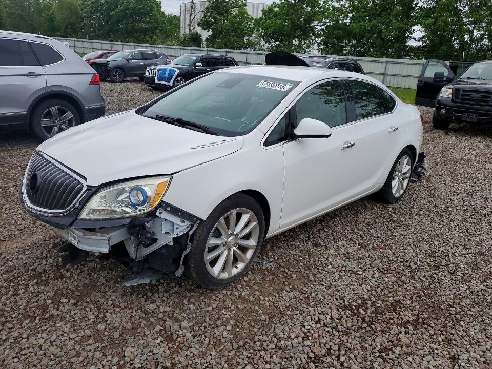 2014 Buick Verano მანქანა იყიდება აუქციონზე, vin: 1G4PS5SK5E4133000, აუქციონის ნომერი: 57492016