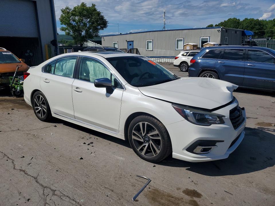 57617806 :رقم المزاد ، 4S3BNAS62K3021824 vin ، 2019 Subaru Legacy مزاد بيع