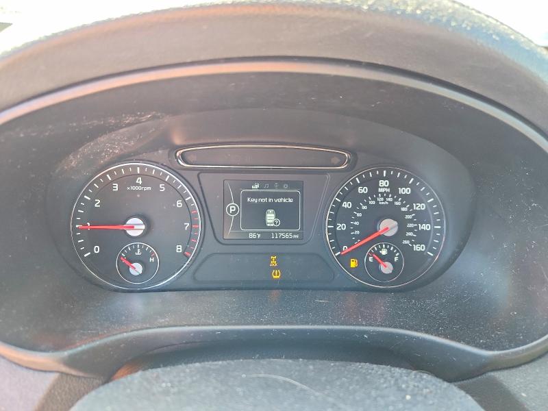 56528566 :رقم المزاد ، 5XYPGDA39HG275074 vin ، 2017 Kia Sorento مزاد بيع