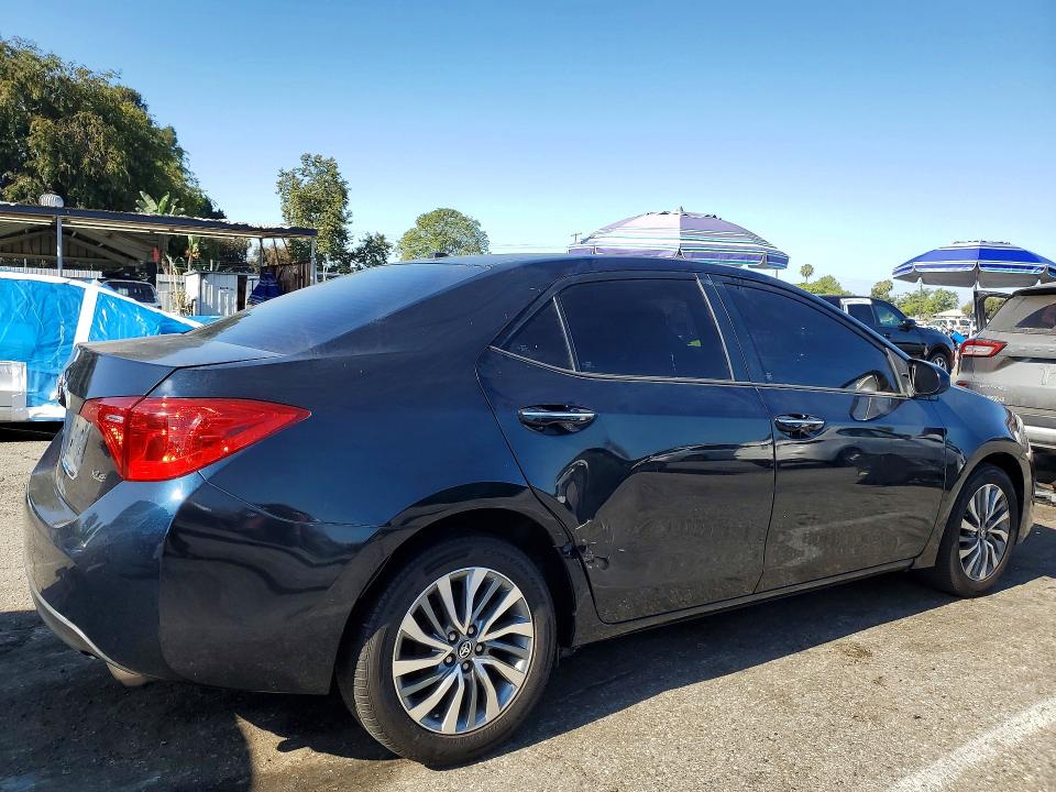 Продаж на аукціоні авто 2017 Toyota Corolla, vin: 5YFBURHE6HP644850, номер лоту: 57060186