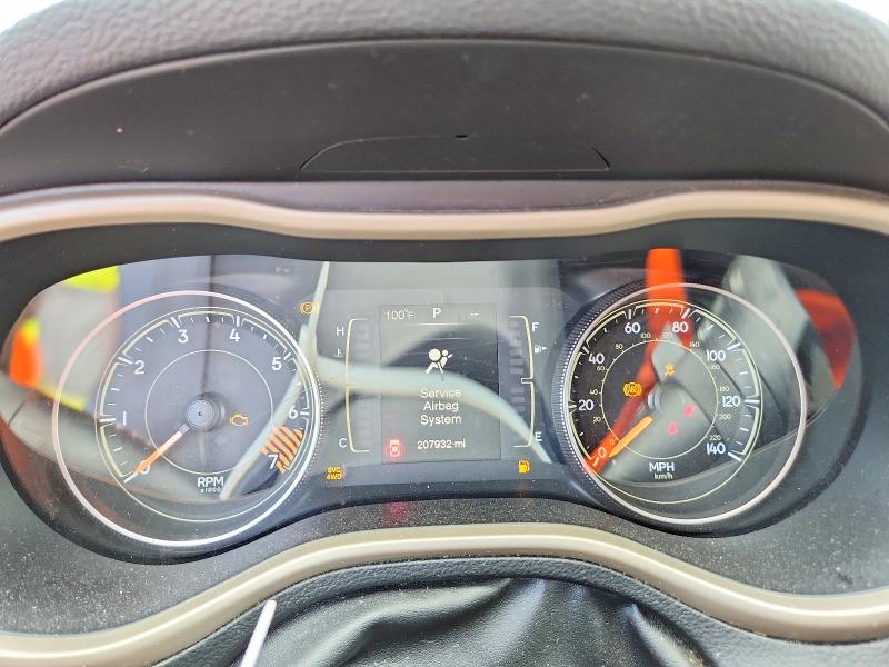 2015 Jeep Cherokee მანქანა იყიდება აუქციონზე, vin: 1C4PJMAB8FW592997, აუქციონის ნომერი: 56463426
