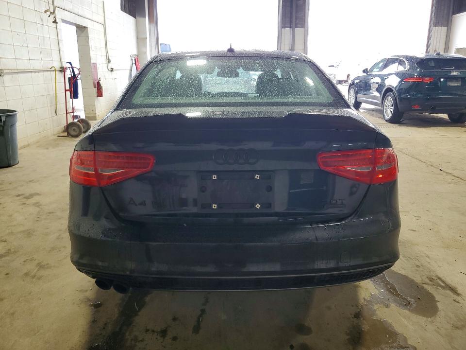 56055246 :رقم المزاد ، WAUBFAFL3FN044579 vin ، 2015 Audi A4 مزاد بيع
