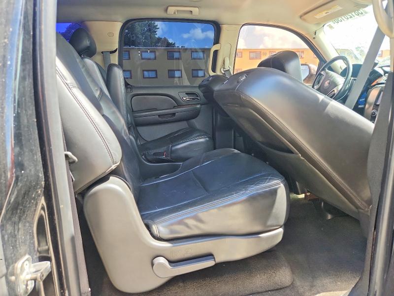 58126136 :رقم المزاد ، 1GKFC16007R375377 vin ، 2007 Gmc Yukon Xl مزاد بيع