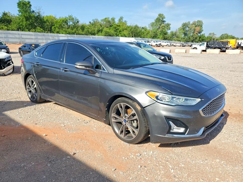 59138946 :رقم المزاد ، 3FA6P0K90KR253250 vin ، 2019 Ford Fusion مزاد بيع
