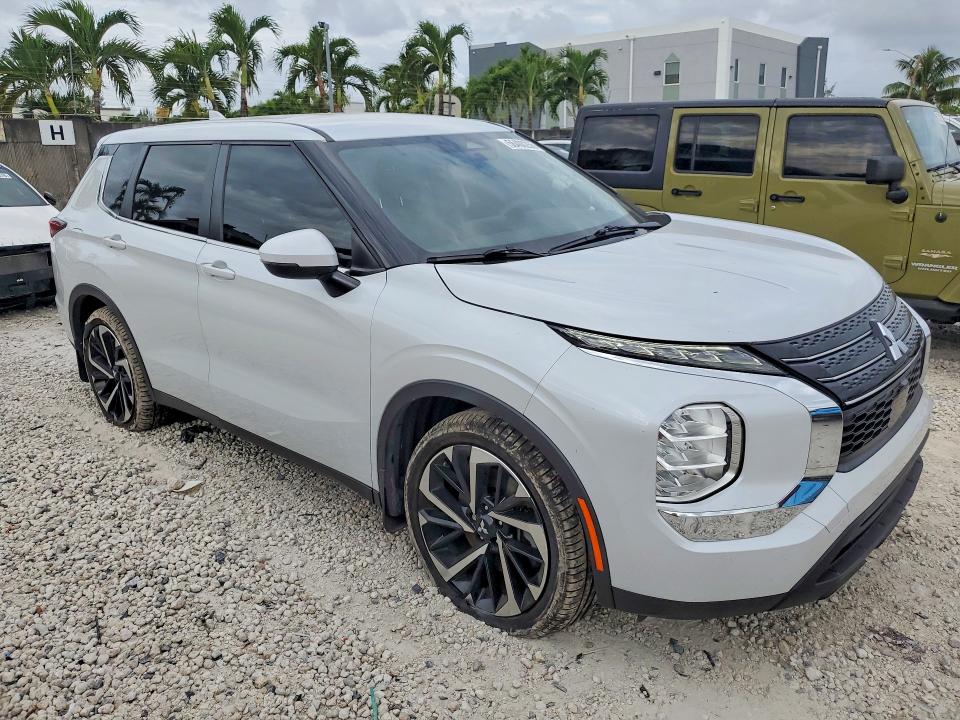 Aukcja sprzedaży 2022 Mitsubishi Outlander, vin: JA4J3TA82NZ032298, numer aukcji: 56400256