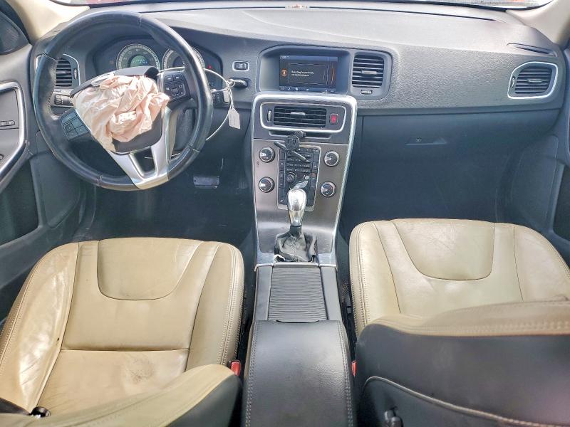 2013 Volvo S60 მანქანა იყიდება აუქციონზე, vin: YV1902FH6D2183280, აუქციონის ნომერი: 57824846