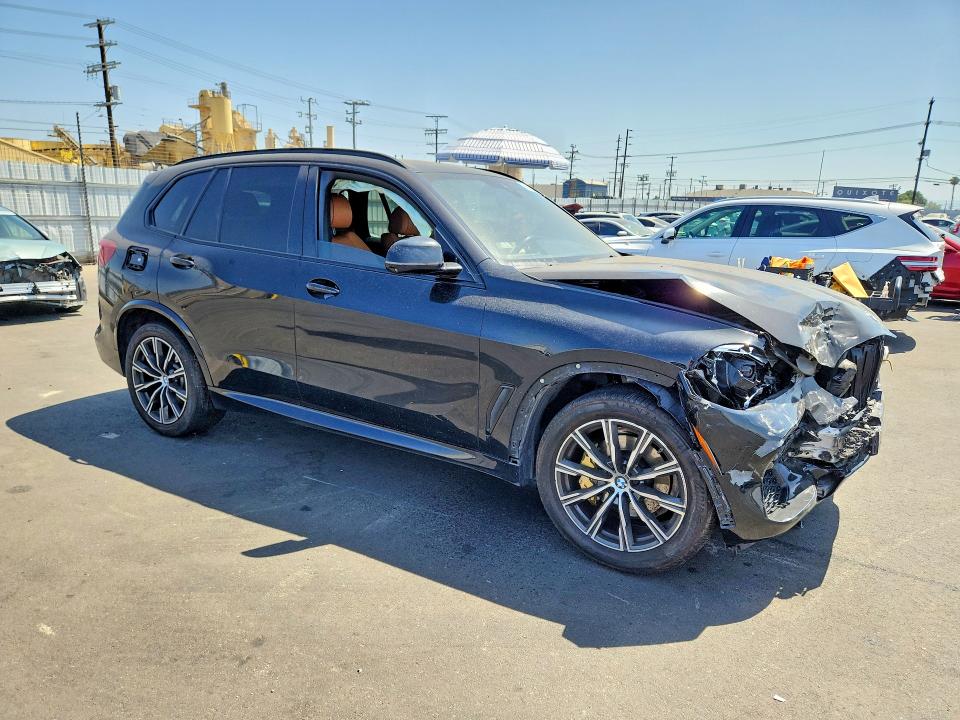 56095216 :رقم المزاد ، 5UXCR6C50KLK79480 vin ، 2019 Bmw X5 مزاد بيع