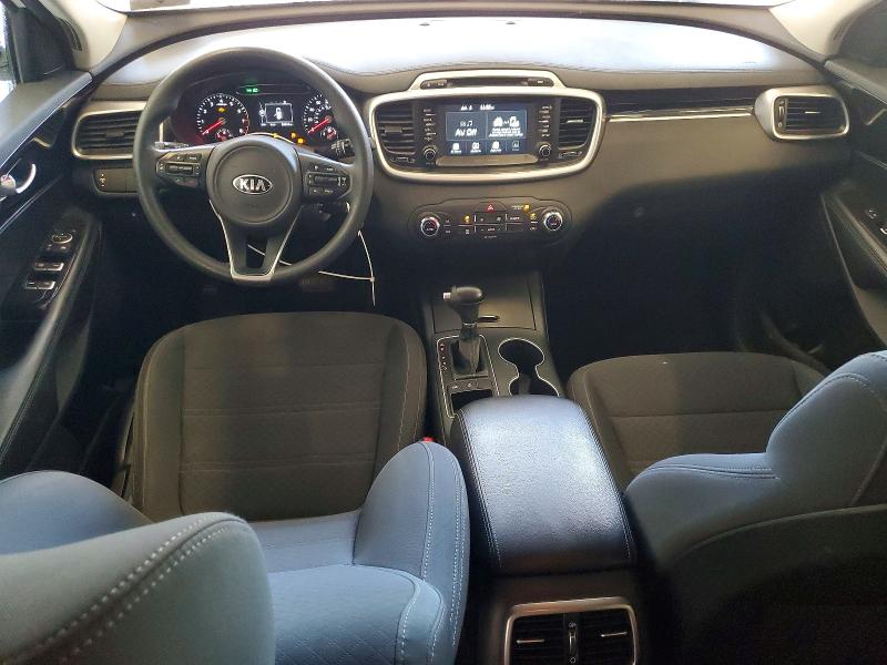 55735646 :رقم المزاد ، 5XYPGDA30JG398719 vin ، 2018 Kia Sorento مزاد بيع