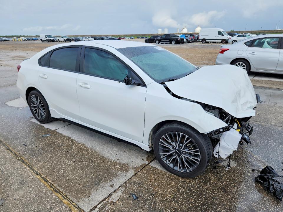58039616 :رقم المزاد ، 3KPF54AD7RE790292 vin ، 2024 Kia Forte مزاد بيع