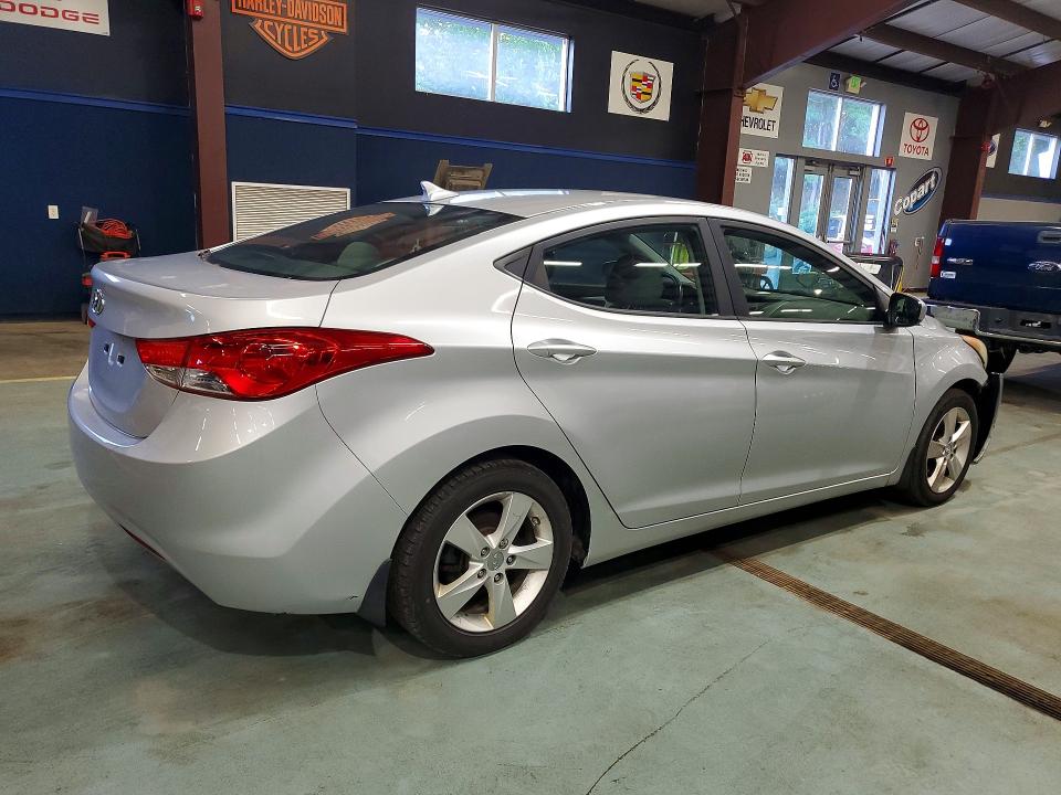 Продажа на аукционе авто 2013 Hyundai Elantra, vin: 5NPDH4AE0DH401049, номер лота: 57993046