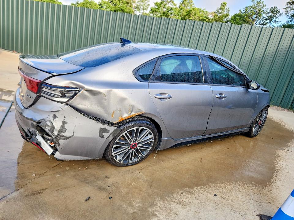 2023 Kia Forte მანქანა იყიდება აუქციონზე, vin: 3KPF44AC2PE587317, აუქციონის ნომერი: 58141206