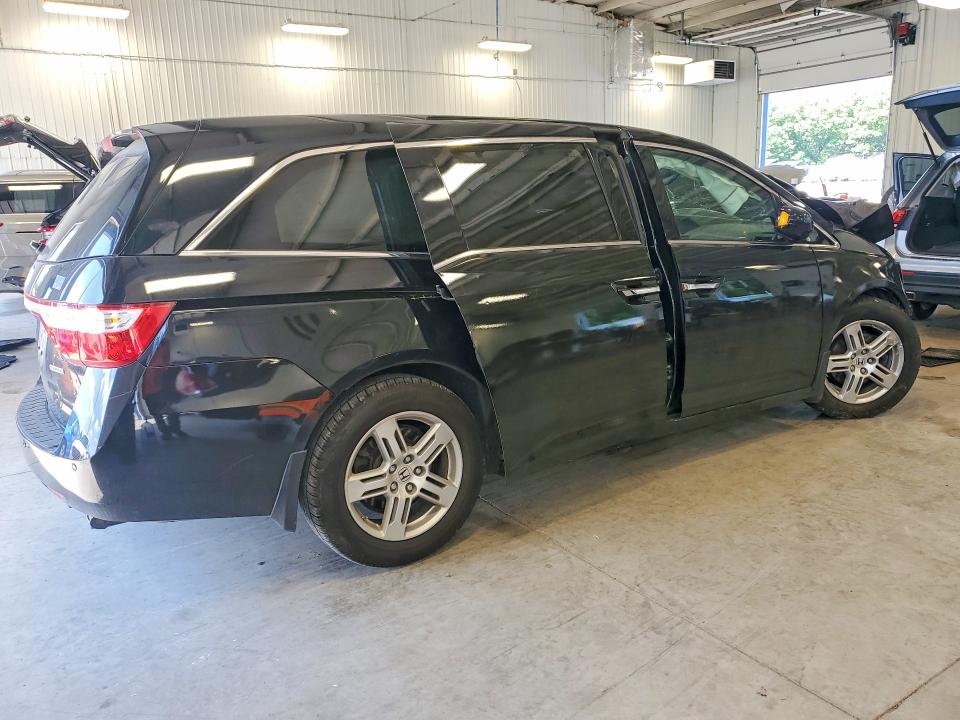 2013 Honda Odyssey მანქანა იყიდება აუქციონზე, vin: 5FNRL5H98DB074725, აუქციონის ნომერი: 56689086