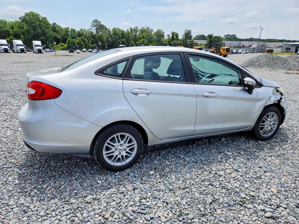 2013 Ford Fiesta Se მანქანა იყიდება აუქციონზე, vin: 3FADP4BJ5DM218728, აუქციონის ნომერი: 56851526
