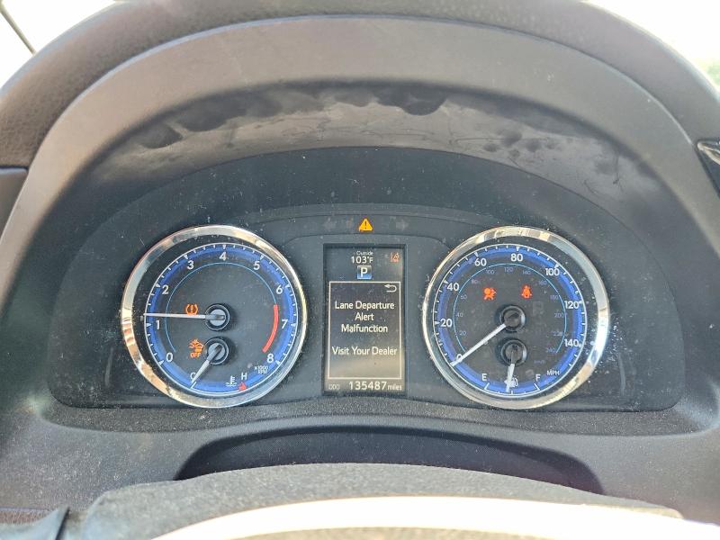 58188026 :رقم المزاد ، 2T1BURHE1JC063794 vin ، 2018 Toyota Corolla مزاد بيع