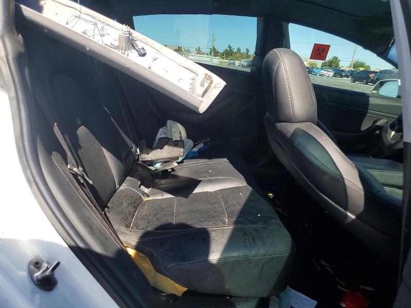 56042406 :رقم المزاد ، 5YJ3E1EB5KF512789 vin ، 2019 Tesla Model 3 مزاد بيع