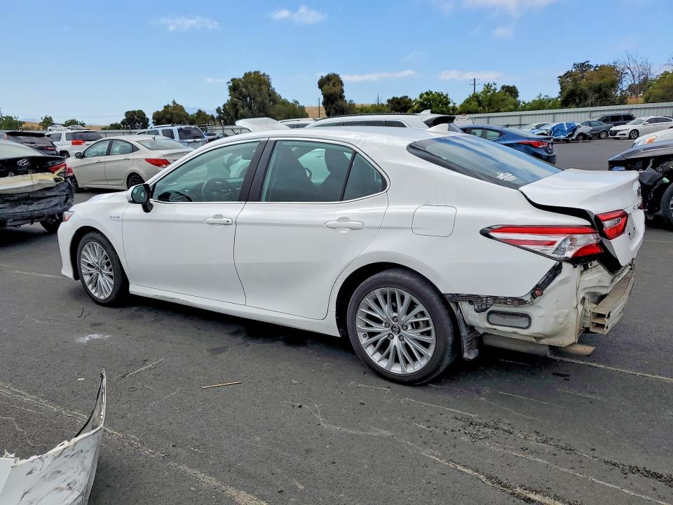 2020 Toyota Camry მანქანა იყიდება აუქციონზე, vin: 4T1C31AK9LU011162, აუქციონის ნომერი: 58156166