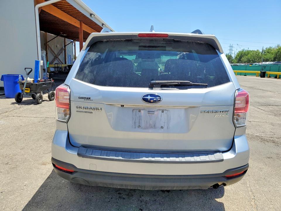 56065866 :رقم المزاد ، JF2SJAGC1HH808271 vin ، 2017 Subaru Forester مزاد بيع