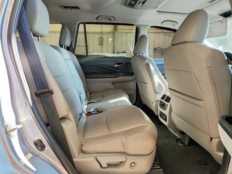 85453835 :رقم المزاد ، 5FNYF6H90GB063134 vin ، 2016 Honda Pilot مزاد بيع