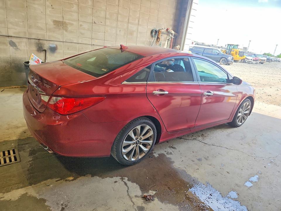 56416406 :رقم المزاد ، 5NPEC4AC3CH445577 vin ، 2012 Hyundai Sonata مزاد بيع
