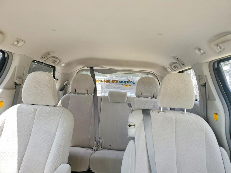 57083406 :رقم المزاد ، 5TDKK3DC2CS179846 vin ، 2012 Toyota Sienna مزاد بيع