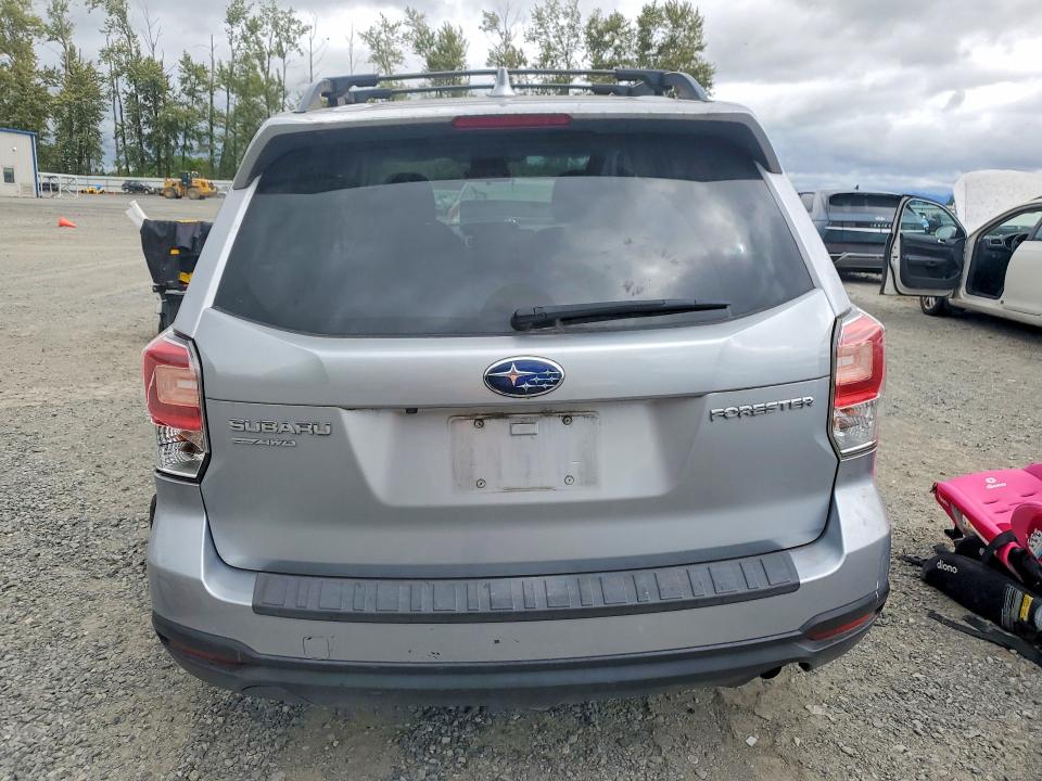 59173476 :رقم المزاد ، JF2SJAEC3JH535780 vin ، 2018 Subaru Forester مزاد بيع