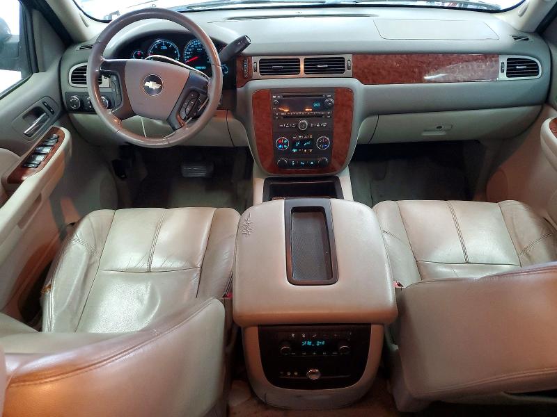 Продажа на аукционе авто 2008 Chevrolet Suburban, vin: 3GNFK16328G293412, номер лота: 57392356