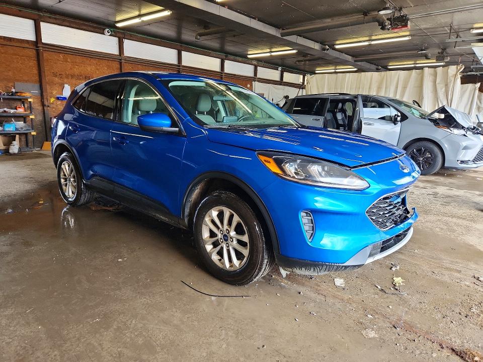 2021 Ford Escape მანქანა იყიდება აუქციონზე, vin: 1FMCU9G60MUA00185, აუქციონის ნომერი: 56464656