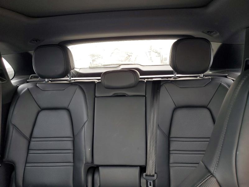 57930366 :رقم المزاد ، WP1AA2AY1KDA10970 vin ، 2019 Porsche Cayenne مزاد بيع