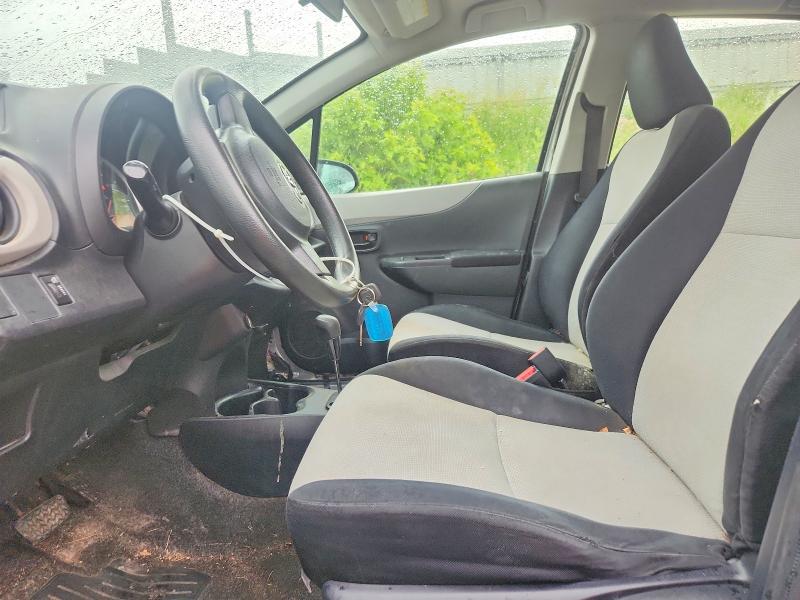 57374466 :رقم المزاد ، JTDKTUD38CD514378 vin ، 2012 Toyota Yaris مزاد بيع