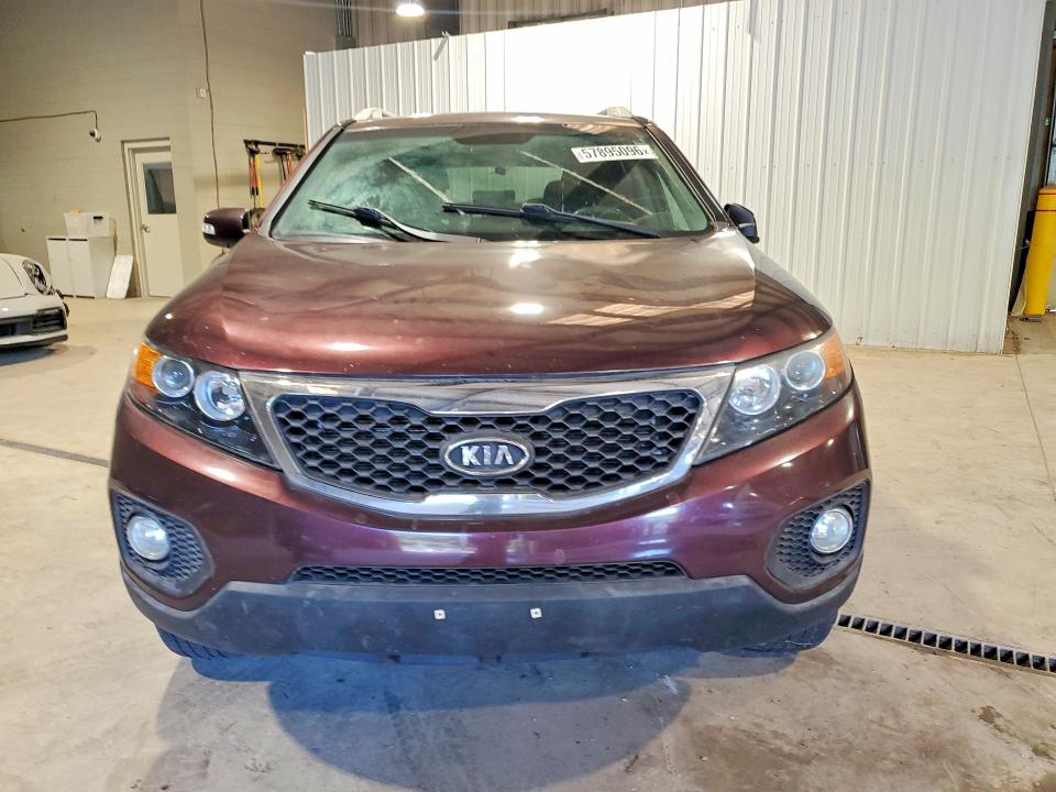 Продажа на аукционе авто 2011 Kia Sorento, vin: 5XYKT4A13BG117969, номер лота: 57895096