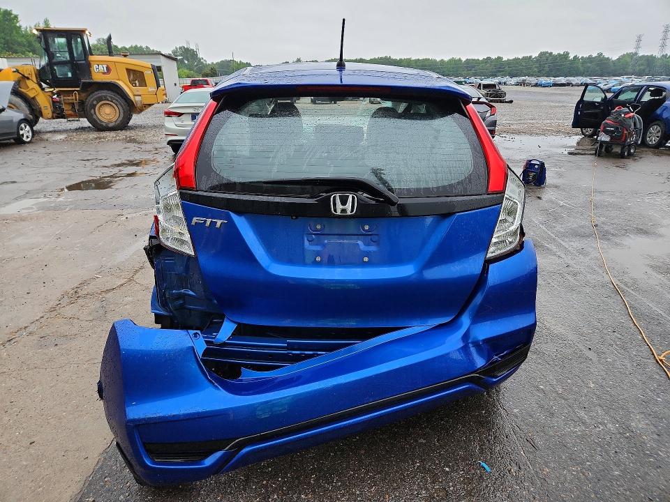 57376566 :رقم المزاد ، 3HGGK5H40LM733312 vin ، 2020 Honda Fit مزاد بيع