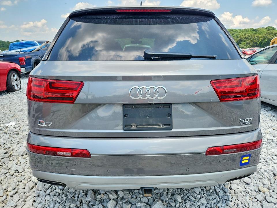 2017 Audi Q7 მანქანა იყიდება აუქციონზე, vin: WA1VAAF77HD044041, აუქციონის ნომერი: 58945056