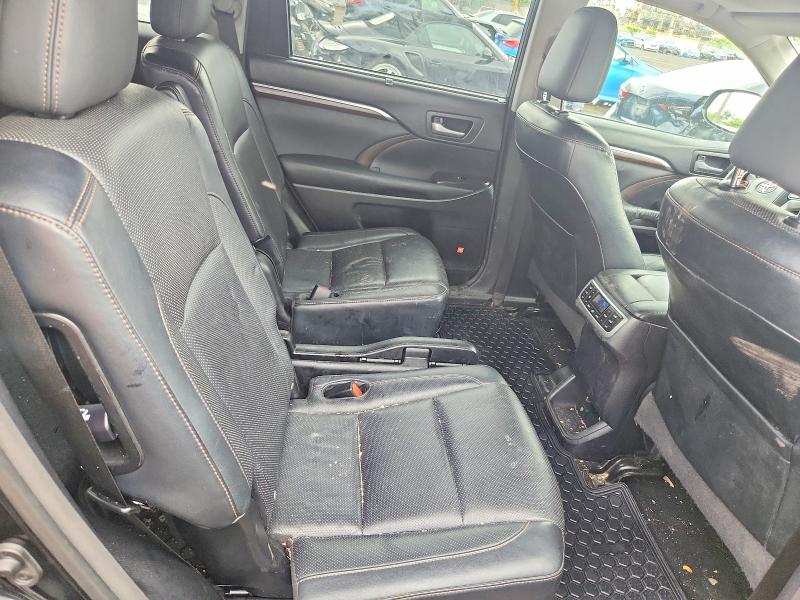 Продажа на аукционе авто 2015 Toyota Highlander, vin: 5TDDKRFH5FS088420, номер лота: 56807056