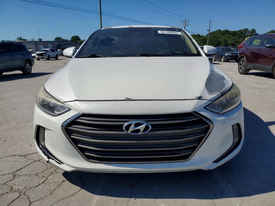 56148056 :رقم المزاد ، 5NPD84LF3HH070415 vin ، 2017 Hyundai Elantra مزاد بيع