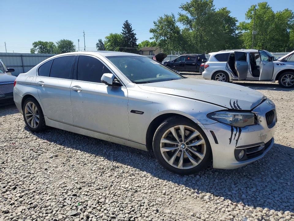 55465576 :رقم المزاد ، WBA5A7C56GG152205 vin ، 2016 Bmw 528 مزاد بيع
