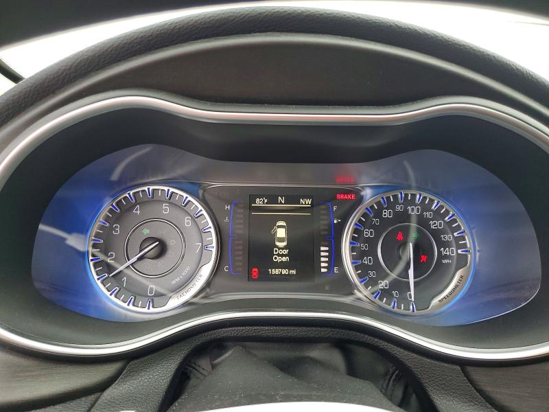 Продажа на аукционе авто 2015 Chrysler 200, vin: 1C3CCCAB7FN557381, номер лота: 58107846
