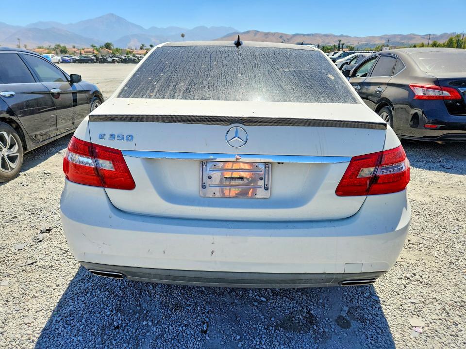 Auction sale of the 2010 Mercedes-benz E, vin: WDDHF5GB1AA163781, lot number: 58312616