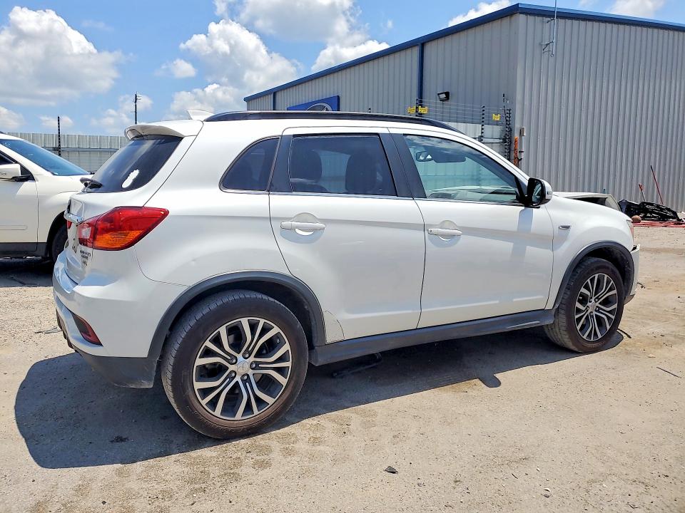 58695566 :رقم المزاد ، JA4AP4AW3JZ001550 vin ، 2018 Mitsubishi Outlander Sport مزاد بيع