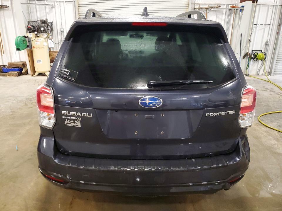 2018 Subaru Forester მანქანა იყიდება აუქციონზე, vin: JF2SJAEC2JH588096, აუქციონის ნომერი: 58968526