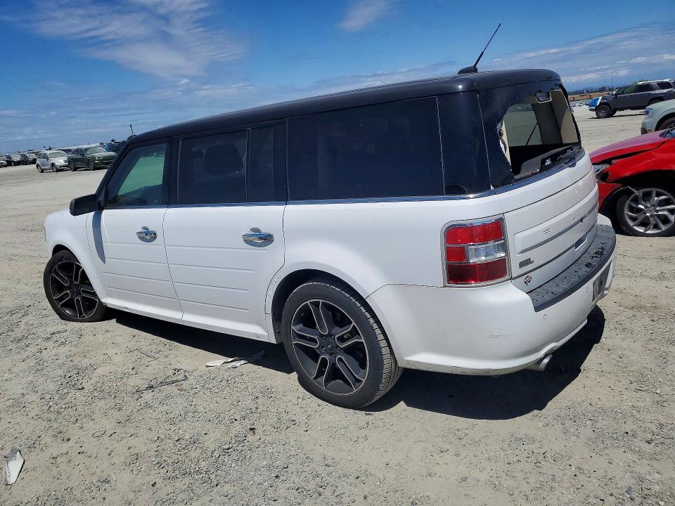 59201006 :رقم المزاد ، 2FMGK5C82FBA07882 vin ، 2015 Ford Flex مزاد بيع