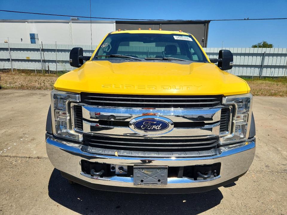 Продажа на аукционе авто 2019 Ford F550, vin: 1FDUF5GY2KDA01683, номер лота: 54285336