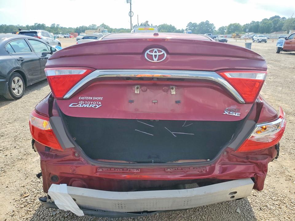 Aukcja sprzedaży 2015 Toyota Camry, vin: 4T1BF1FKXFU892700, numer aukcji: 58705366