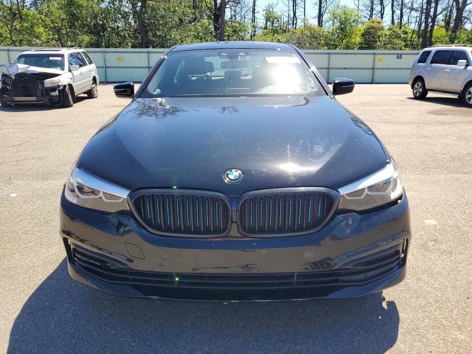 57232136 :رقم المزاد ، WBAJA9C58KB388466 vin ، 2019 Bmw 530e مزاد بيع