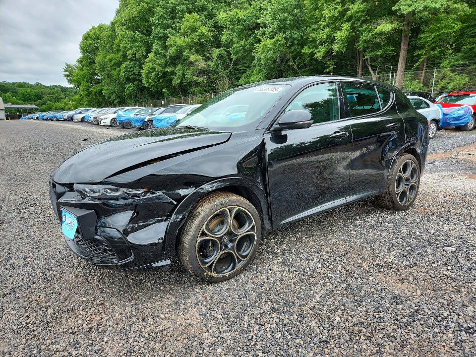 Продаж на аукціоні авто 2025 Alfa Romeo Tonale, vin: ZASNATAN9S3104863, номер лоту: 56307386