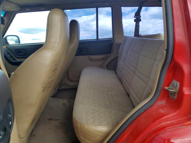 Продажа на аукционе авто 2000 Jeep Cheeroke, vin: 1J4FF48S6YL160250, номер лота: 57912716