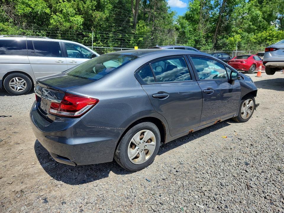 57326356 :رقم المزاد ، 2HGFB2F55DH548890 vin ، 2013 Honda Civic مزاد بيع